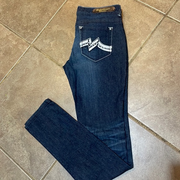 Philanthropic Straight Leg Jeans! Size 5/6 - Picture 1 of 10